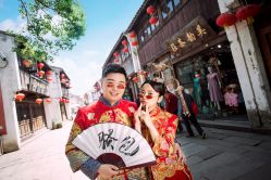 -茜茜公主婚纱摄影会馆