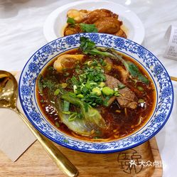 奥帆中心  金玡居(海信广场店)听说海信广场有一家特别好吃的面馆和 