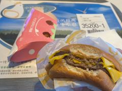 -麦当劳(怀集店)