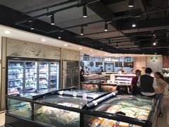 -中百仓储超市有限公司(越秀星汇维港店)