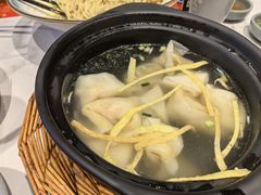 -馋三尺蟹粉小笼(人民广场店)