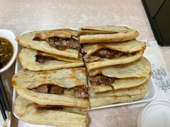 精品火烧-宝光熏肉鞋底火烧(新街口店)