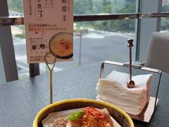 -蝴蝶里·粤菜·点心(滨江龙湖店)