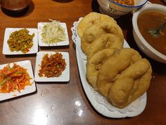 -老兰家传统烧烤炒菜泡馍(小南门店)