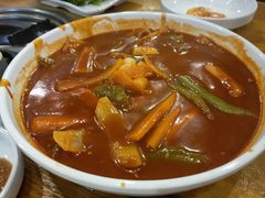 -喇喇排骨火锅·传统韩式脊骨汤(望京西园总店)