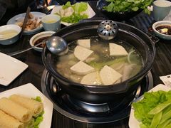 -东椰·海南椰子鸡火锅(朝阳门店)