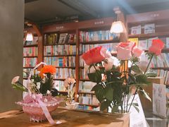 -新华书店(印象城店)