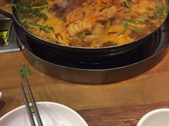 -喇喇排骨火锅·传统韩式脊骨汤(望京西园总店)