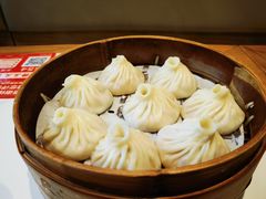 -馋三尺蟹粉小笼(人民广场店)