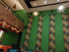 -香巴拉云南餐厅(华莱坞店)