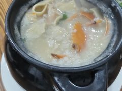 -皮蛋弟砂锅店(总店)