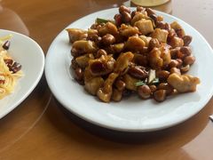 -川鸿川菜馆(青桐路店)