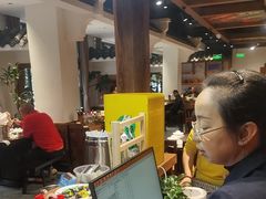 -六合居·明厨亮灶餐厅(成双大道店)