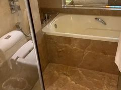 -南京双门楼宾馆(盐仓桥地铁站阅江楼店)