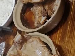 -万和春排骨砂锅米饭(湖北路店)