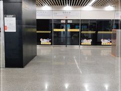 -同济大学(地铁站)