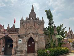 -一寨两国风景区