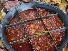 -正南齊北重庆老火锅(光华村直营店)