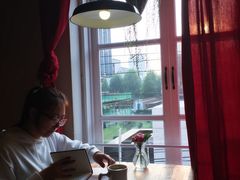 靠窗位-雕刻时光咖啡馆(北师大店)