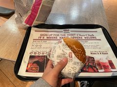 -The Habit Burger Grill 哈比特汉堡(复兴soho店)