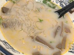 -鸭小妹鸭血粉丝(老门东店)