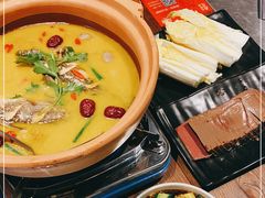 -龙巢盱眙龙虾·牛蛙·烧烤宵夜(八卦岭店)