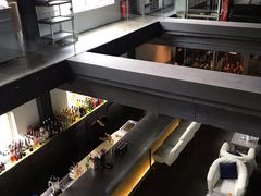 -穹六人间 people 6(岳阳路店)
