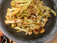 -蜜桃餐厅·伴山(绿宝广场店)