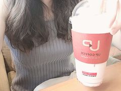 -西西弗书店&矢量咖啡(静安大悦城店)