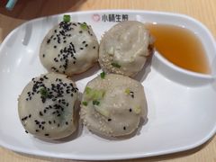 -小杨生煎(浦江欢乐颂店)