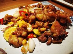 泰式柠檬香叶鸡-云海肴云南菜(正大广场店)