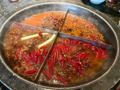 特色红汤-陈眼镜火锅(总店)