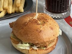 -必胜客(航洋国际店)