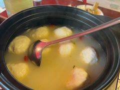 -魏铭鱼头捞饭(晋阳路店)