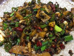 酸菜炒灰粑-苗阿哥