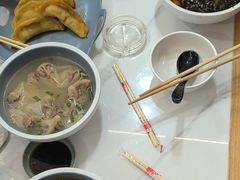 -老新隆牛肉锅贴(新街口店)