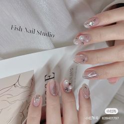 -瑞丽美甲