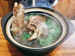 牛骨头粉丝砂锅-老方牛味馆