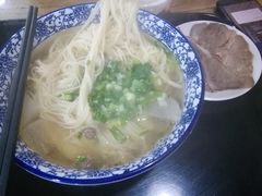 -陇上全荟兰州传统牛肉面(延吉路店)