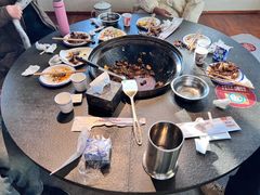 -缘福乡村铁锅炖民宿(八达岭店)
