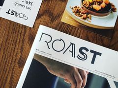 -ROAST coffee & eatery