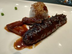 葱烧海参配乌米菌-鲁采LU STYLE(新天地店)