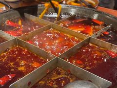 -周小明火锅(黑金冠社区店)