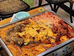 -在巷子里的烤肉店·螺蛳粉烤鱼·牛蛙(和美城店)