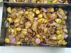 -老东镇啤酒屋海鲜加工·蒸汽海鲜·海鲜烧烤(台东店)