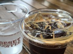 -Reset Coffee 与海咖啡