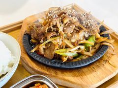 -奇纳百川