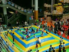 -蒙特利亲子乐园