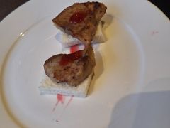 -大中华希尔顿酒店-念自助餐·嗨啤·小龙虾