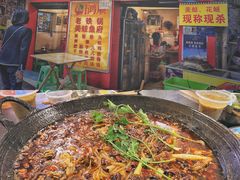 门面-鸿顺老铁锅美蛙鱼府(解放碑店)